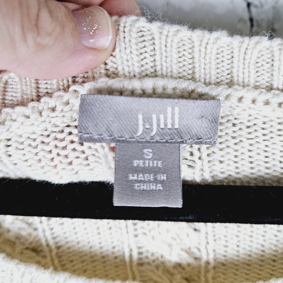 J. JILL | cable knit wool blend scoop neck long sleeve sweater - Picture 4 of 6